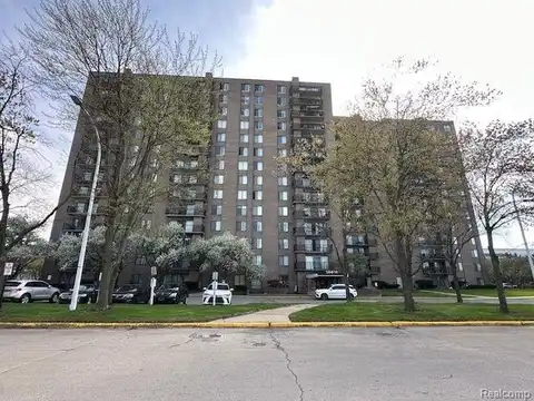 16400 N PARK Drive, Southfield, MI 48075