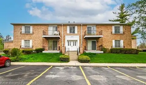 30739 S SHIAWASSEE Road, Farmington Hills, MI 48336