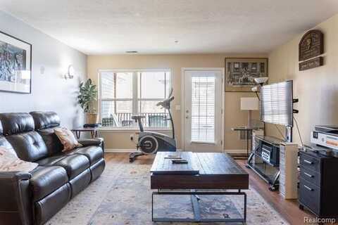 1533 WEATHERSTONE Drive, Ann Arbor, MI 48108