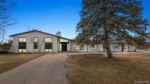 21725 NORMANDALE Street, Beverly Hills, MI 48025