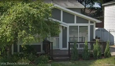 2139 SUNNYCREST Drive, West Bloomfield, MI 48323