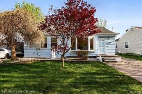 30915 Barton Street, Garden City, MI 48135