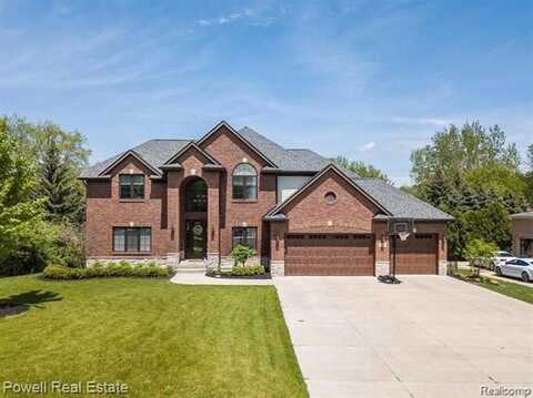1968 MAPLEWOOD Avenue, Bloomfield Hills, MI 48302
