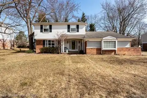 29184 HEMLOCK Court, Farmington Hills, MI 48336