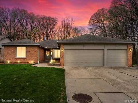 46369 SPRINGHILL Drive, Shelby, MI 48317