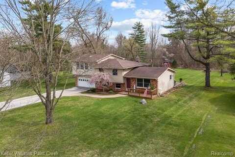 7466 LINDRATH, Washington, MI 48094