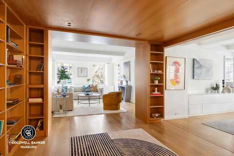 51 Fifth Avenue, New York, NY 10003