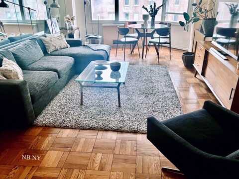 77 West 55th Street, New York, NY 10019