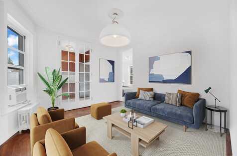 261 West 22nd Street, New York, NY 10011