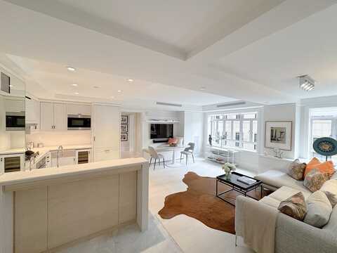 21 East 61st Street, New York, NY 10021