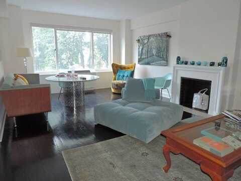 40 Central Park South, New York, NY 10019