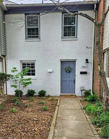 2226 Windom Place, Virginia Beach, VA 23454