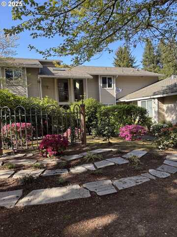 8221 SW MARINERS DR, Wilsonville, OR 97070