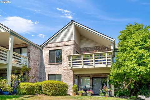 16389 SW 130TH TER, Portland, OR 97224