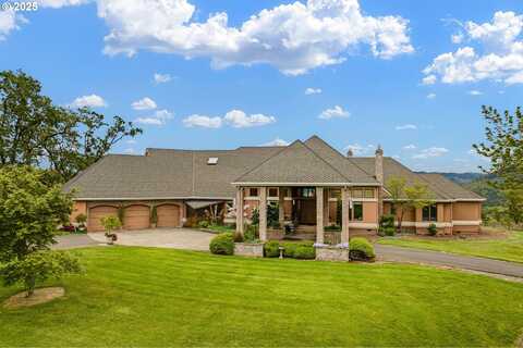 375 BELLA HILLS LN, Roseburg, OR 97471