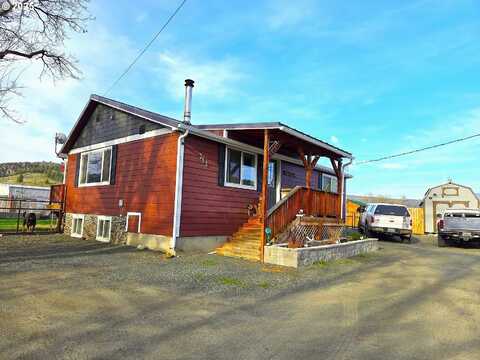 353 PATTERSON BRIDGE RD, John Day, OR 97845