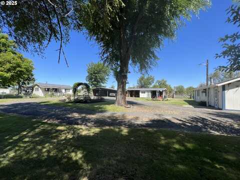 32401 DIAGONAL RD, Hermiston, OR 97838