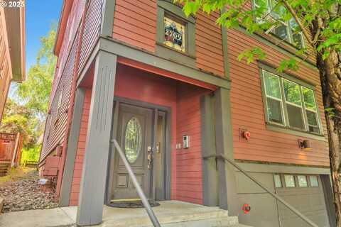 2709 SW 2ND AVE, Portland, OR 97201
