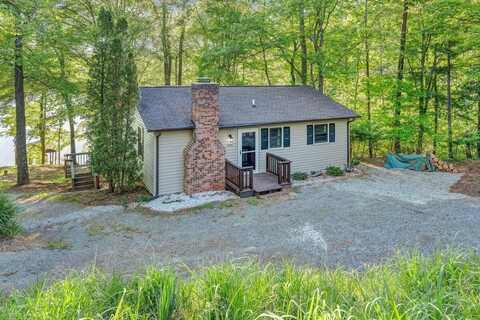 488 Sleepy Hollow DR, Wirtz, VA 24184