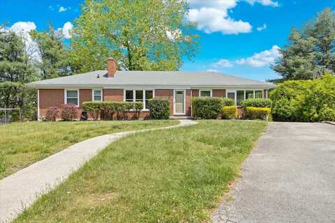 2738 Thorndale ST SW, Roanoke, VA 24015