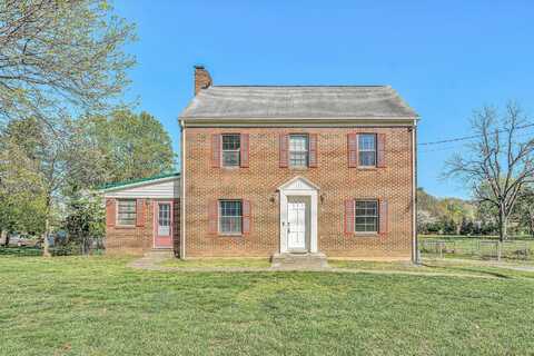 1112 Highland RD, Salem, VA 24153