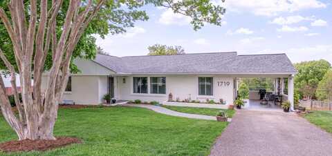 1719 Blair RD SW, Roanoke, VA 24015