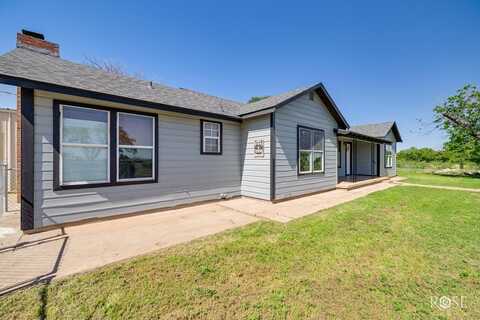 9906 Fuchs Rd, Miles, TX 76861