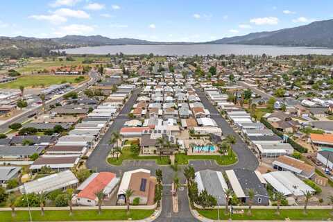 31750 Machado St, Lake Elsinore, CA 92530
