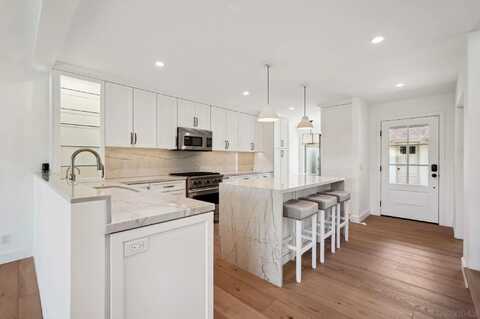 211 Via Osuna, Rancho Santa Fe, CA 92091