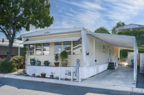 4912 1/2 Old Cliffs Rd, San Diego, CA 92120