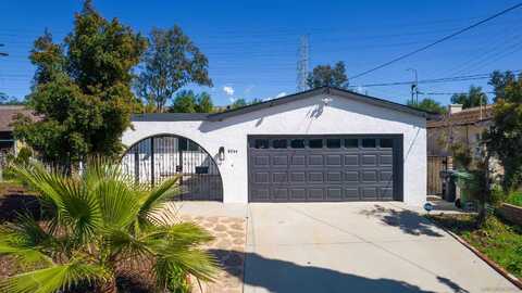 8066 Teesdale Ave, North Hollywood, CA 91605