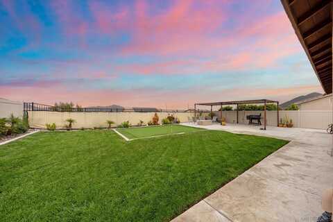 30886 Hawkscrest Dr, Winchester, CA 92596