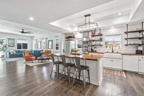 5451 Forbes Ave., San Diego, CA 92120