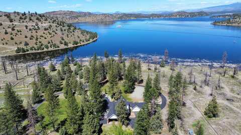 17917 Lakeshore Drive, Weed, CA 96094