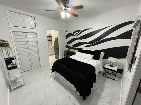 443 Kern Street, West Palm Beach, FL 33405