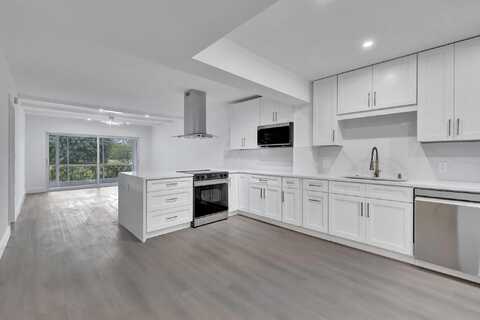 3100 N Palm Aire Drive, Pompano Beach, FL 33069