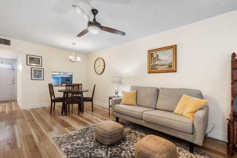 400 NE 20th Street, Boca Raton, FL 33431