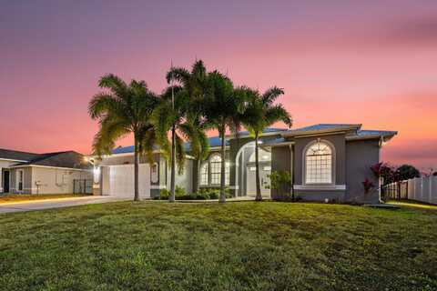 2348 SW Webster Lane, Port Saint Lucie, FL 34953