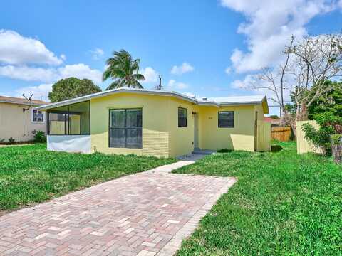 201 Ocean Parkway, Boynton Beach, FL 33435