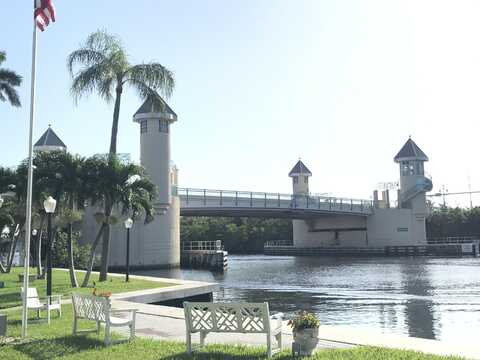740 E Ocean Avenue, Boynton Beach, FL 33435