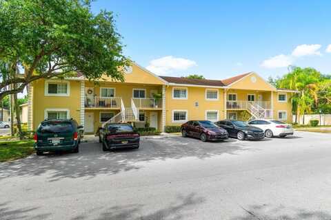 202 Palm Beach Trace Drive, Royal Palm Beach, FL 33411