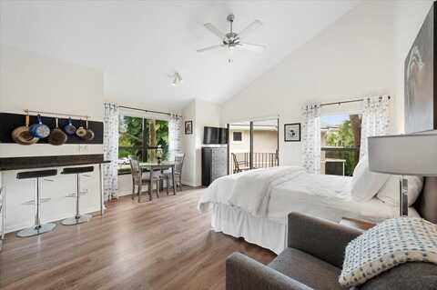 11863 Wimbledon Circle, Wellington, FL 33414