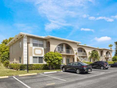 13658 Via Flora, Delray Beach, FL 33484
