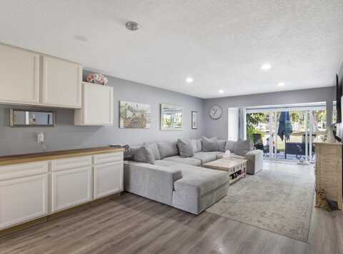 13658 Via Flora, Delray Beach, FL 33484