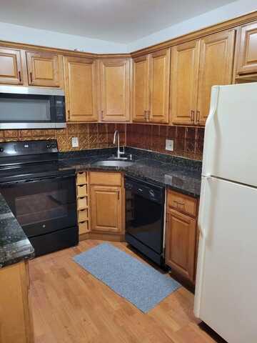 722 Sunny Pine Way, Greenacres, FL 33415