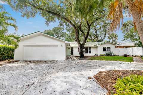 12831 S Shore Drive, Palm Beach Gardens, FL 33410