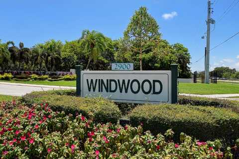 492 Hardwood Pl Place, Boca Raton, FL 33431