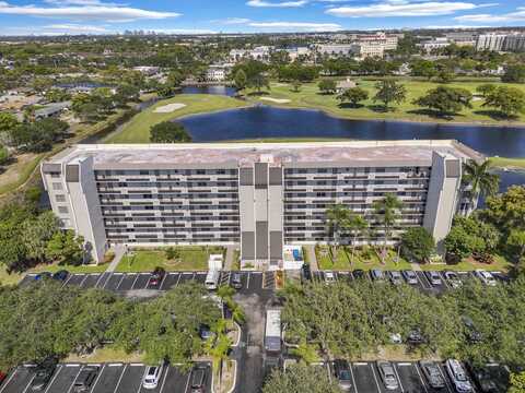 3100 W Rolling Hills Circle, Davie, FL 33328