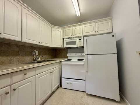 165 Waltham G, West Palm Beach, FL 33417