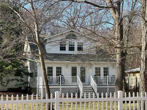 209 Park Avenue W, Hackensack, MN 56452